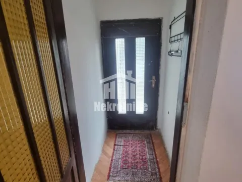 Sale, three bedroom apartment, 66m², Zemun Kalvarija, Zemun Sve Podlokacije - image 14
