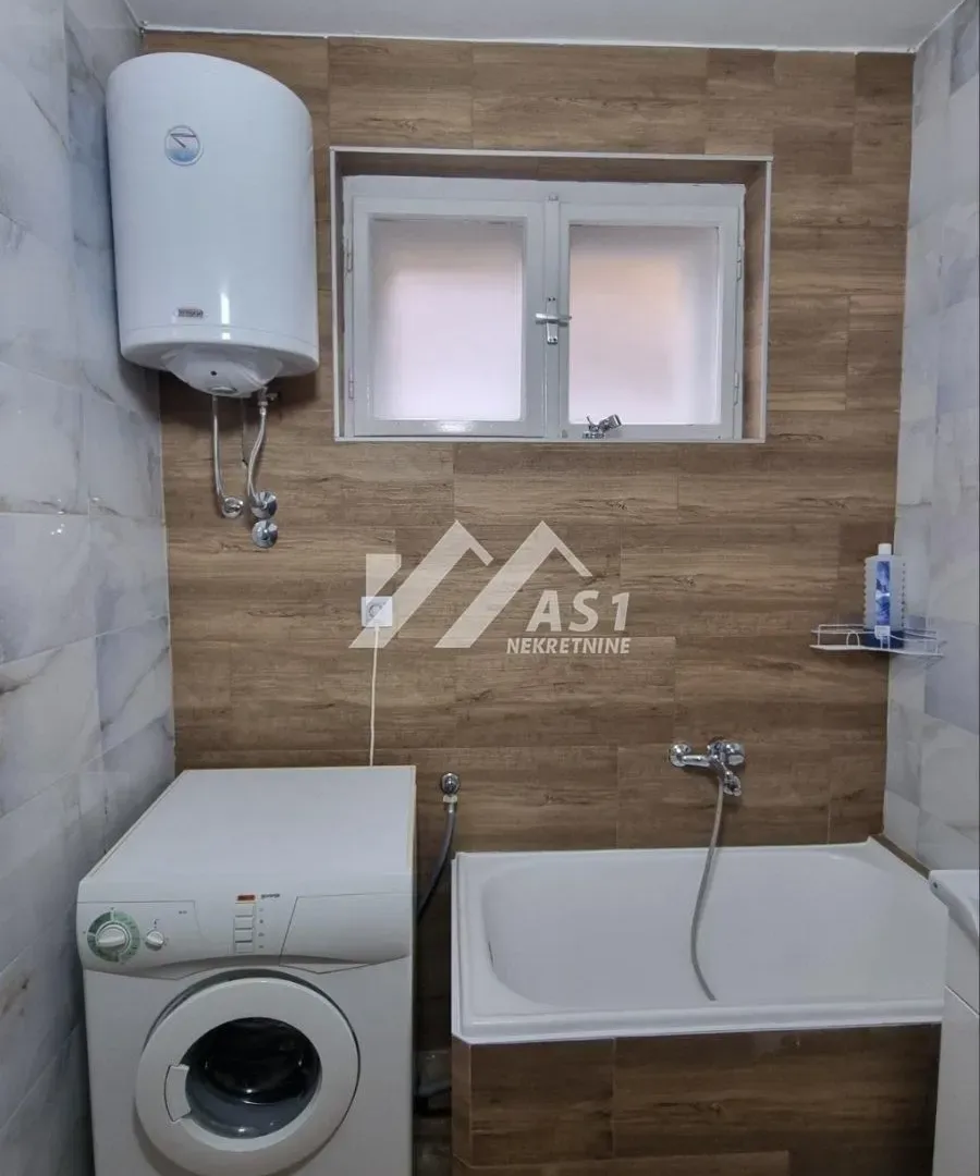 Izdavanje, dvosoban stan, 56m², Novi Sad Sve Podlokacije, Novi Sad