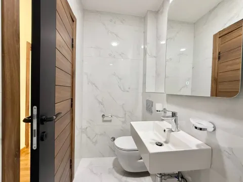 Prodaja, dvosoban stan, 67m², Donja Gorica, Podgorica - image 8