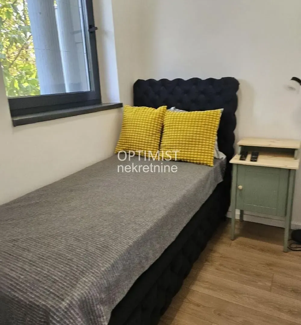Sale, one bedroom apartment, 27m², Stari Grad, Beograd