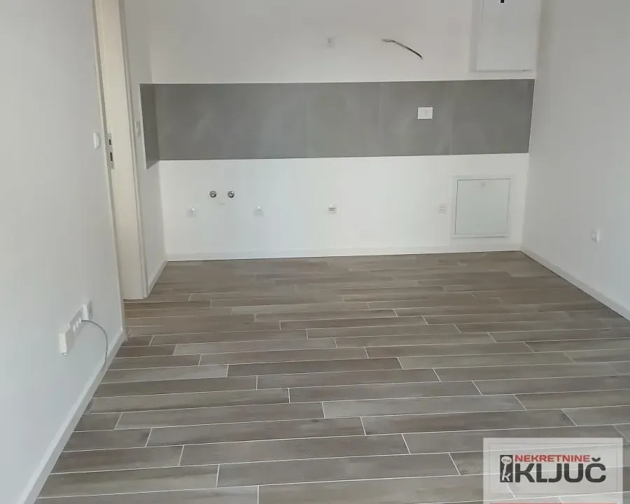 Prodaja, jednosoban stan, 31m², Adice, Novi Sad Sve Podlokacije