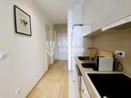 Izdavanje, stan, 30m², Savski Venac, Beograd - image 10