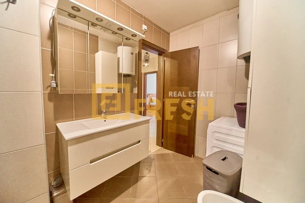 Izdavanje, dvosoban stan, 90m², Ljubović, Podgorica