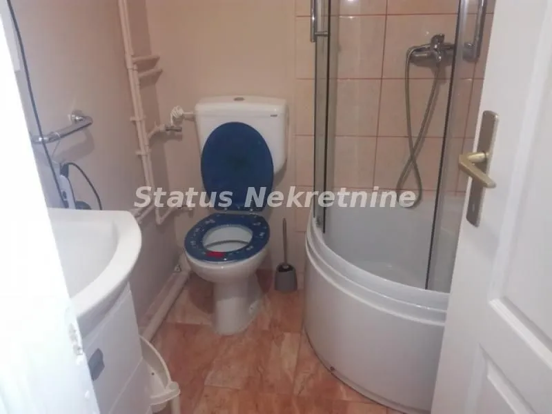 Prodaja, kuća, 459m², Petrovaradin, Novi Sad