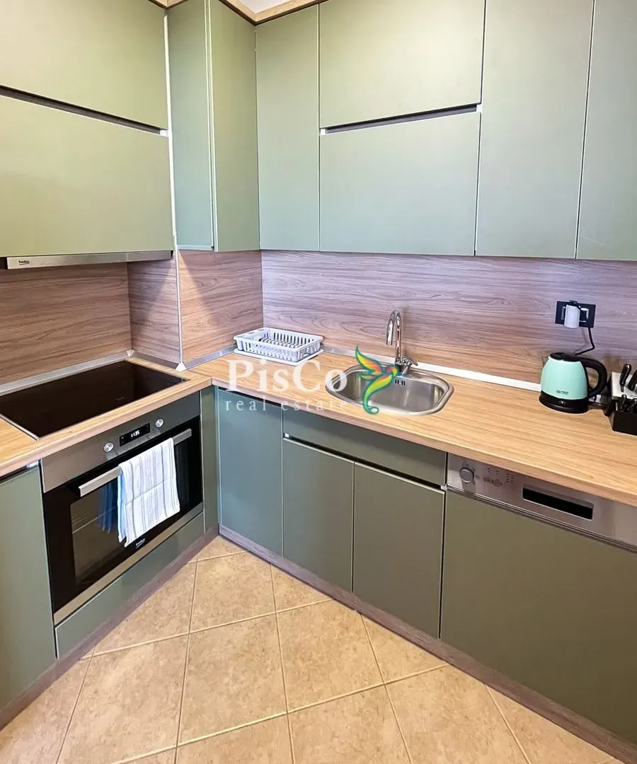 Izdavanje, dvosoban stan, 71m², Stari Aerodrom, Podgorica
