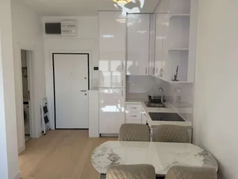 Izdavanje, stan, 40m², Bečići, Budva - image 5