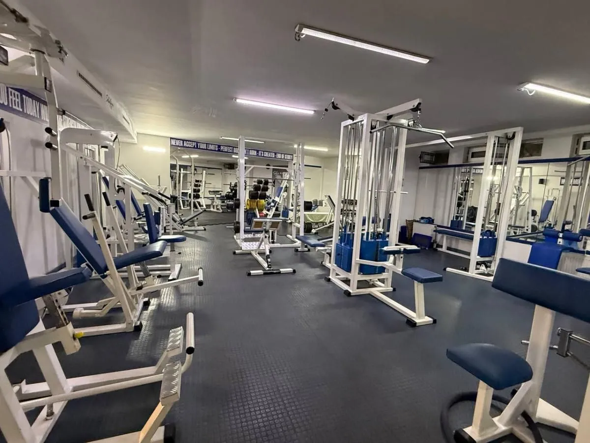 Rent, office space, 155m², Socijalno, Novi Sad Sve Podlokacije
