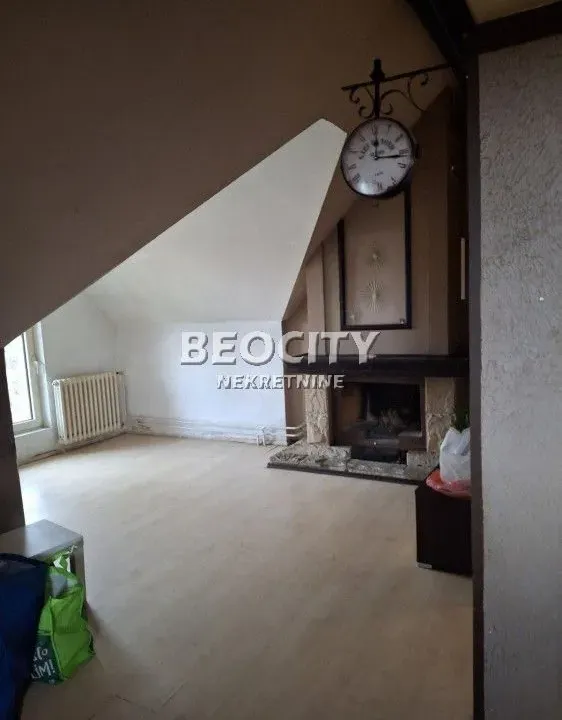 Prodaja, dvosoban stan, 90m², Žarkovo, Beograd