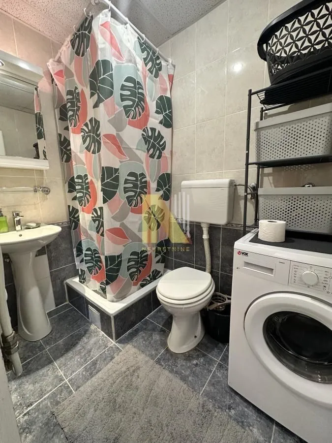 Izdavanje, garsonjera, 29m², Nova Detelinara, Novi Sad Sve Podlokacije