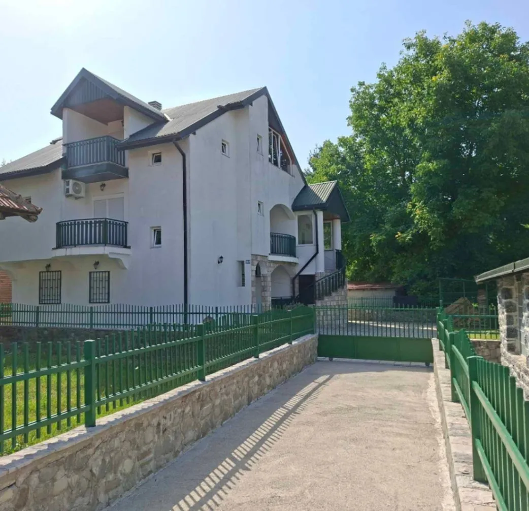 Sale, house, 236m², Smailagića Polje, Kolašin