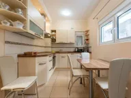 Rent, house, 200m², Perazića do, Budva - image 10