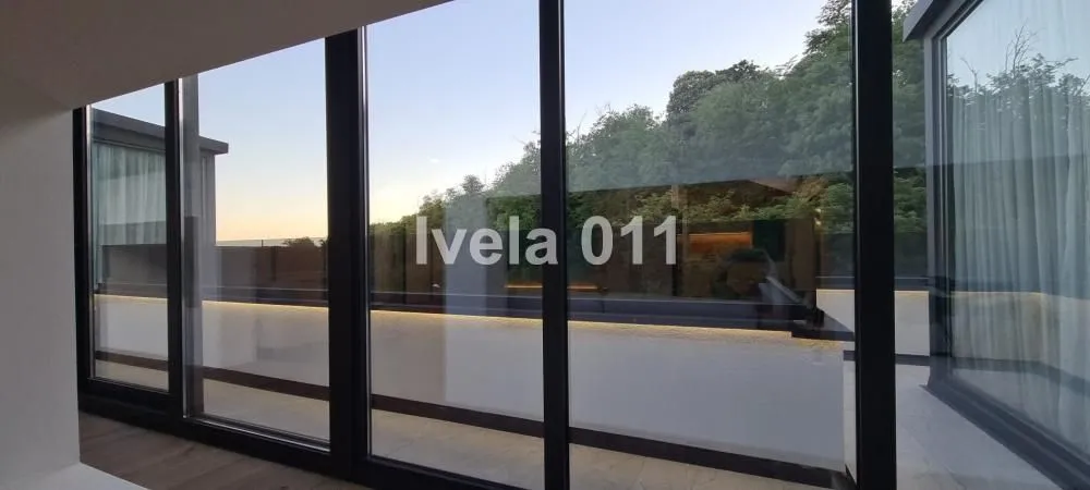 Rent, three bedroom apartment, 360m², Savski Venac, Beograd