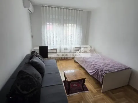 Sale, three bedroom apartment, 85m², Vračar Hram, Vračar Sve Podlokacije - image 2