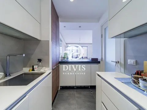 Sale, three bedroom apartment, 90m², Novi Beograd Blok 65, Novi Beograd Sve Podlokacije - image 5