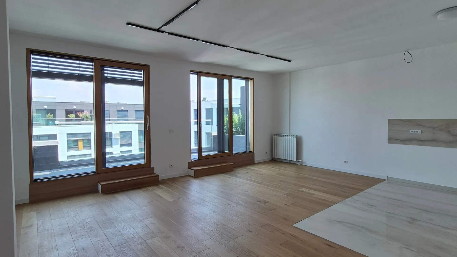 Sale, three bedroom apartment, 107m², Novi Beograd Blok 65, Novi Beograd Sve Podlokacije