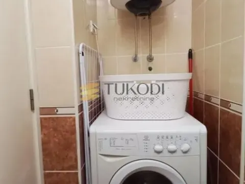 Rent, two bedroom apartment, 41m², Vračar Sve Podlokacije, Beograd - image 10