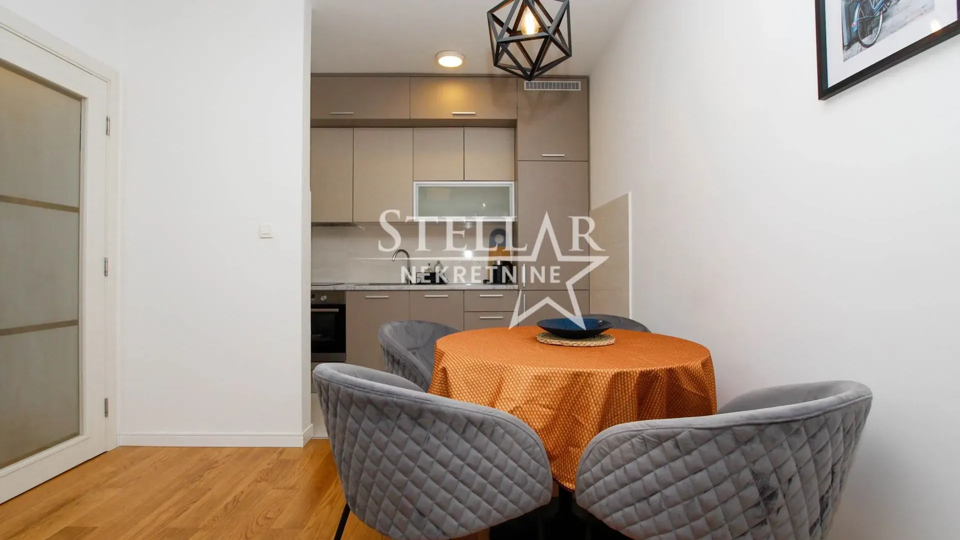 Rent, one bedroom apartment, 49m², Central Point, Podgorica