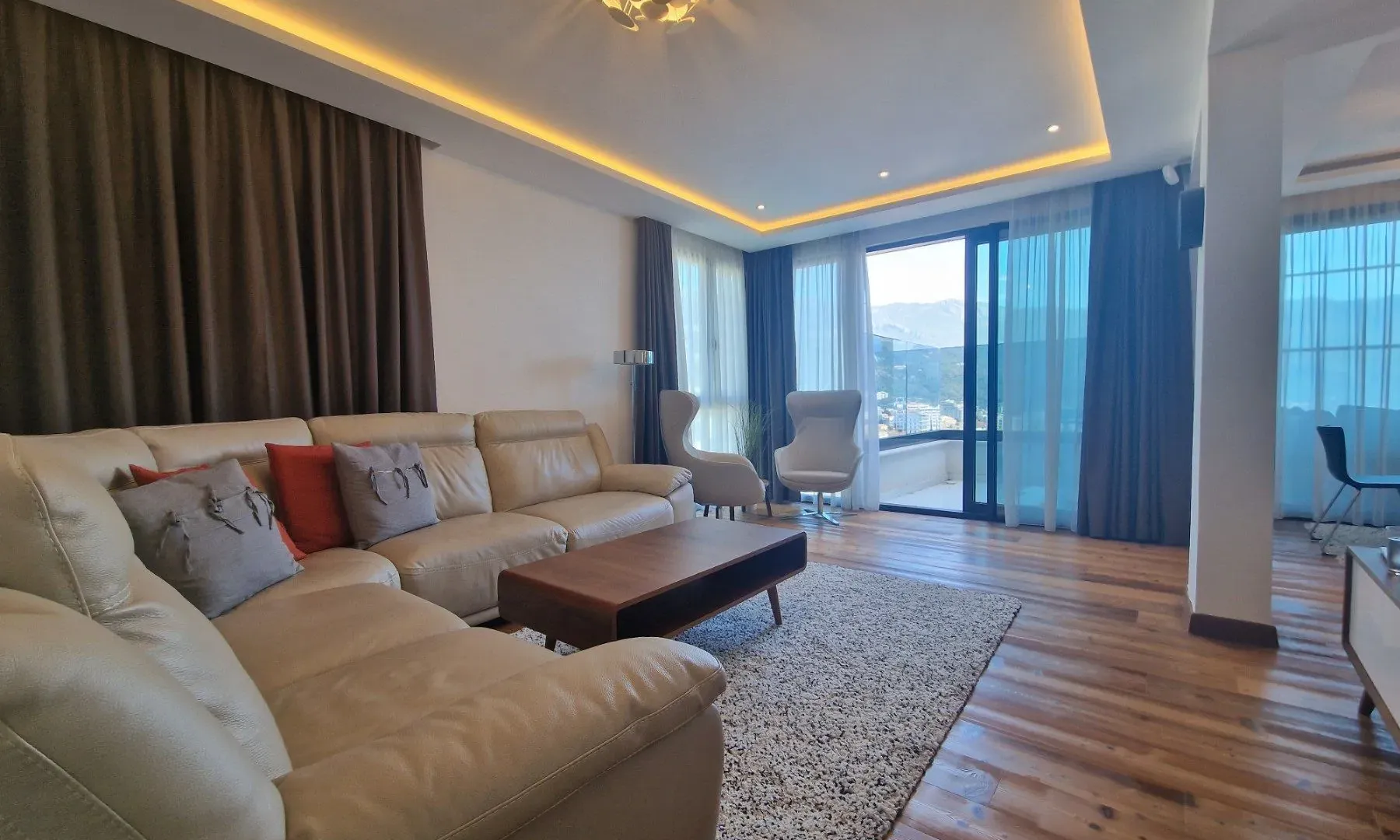 Prodaja, stan, 300m², Budva, Crna Gora