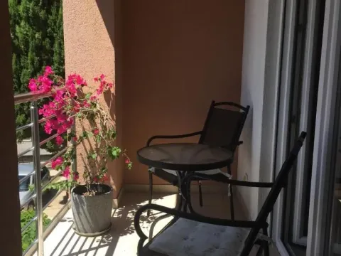 Izdavanje, dvosoban stan, 64m², Budva, Crna Gora - image 16