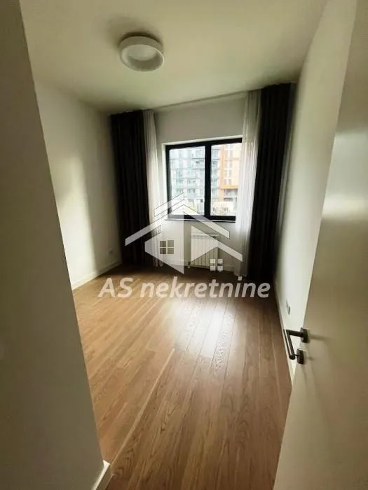 Rent, three bedroom apartment, 79m², Savski Venac, Beograd