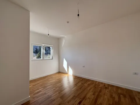 Sale, two bedroom apartment, 64m², Sutomore, Bar - image 6