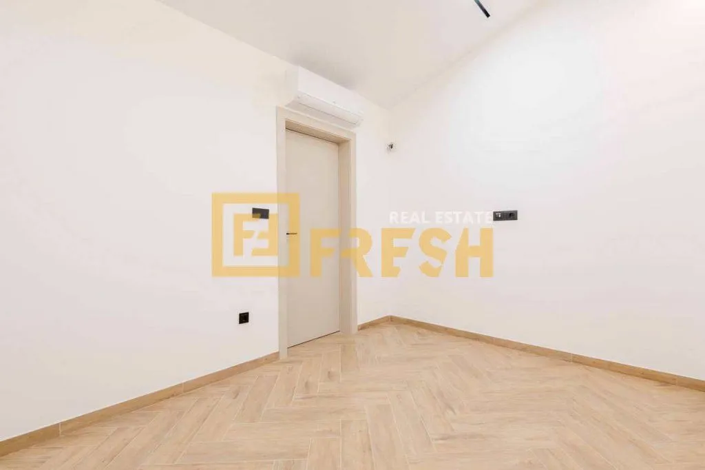 Sale, house, 240m², Budva, Crna Gora