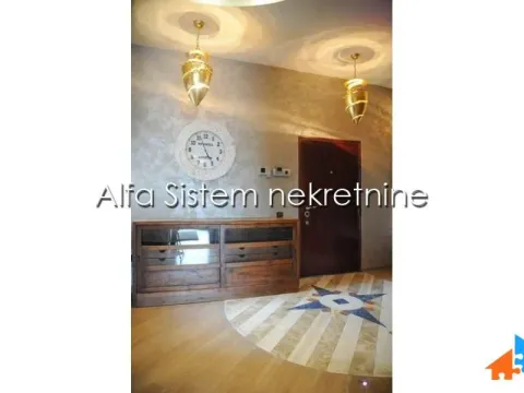 Izdavanje, trosoban stan, 155m², Neimar, Vračar Sve Podlokacije - image 7