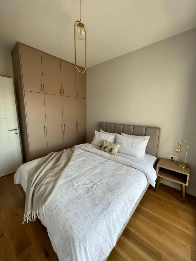 Rent, two bedroom apartment, 70m², Tivat, Crna Gora