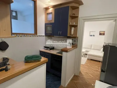 Izdavanje, jednosoban stan, 39m², Savski Venac, Beograd - image 11