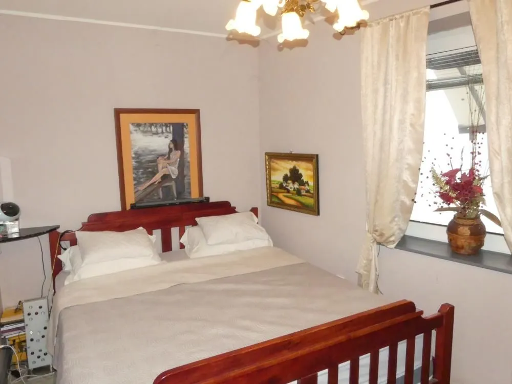 Prodaja, kuća, 220m², Centar, Jagodina