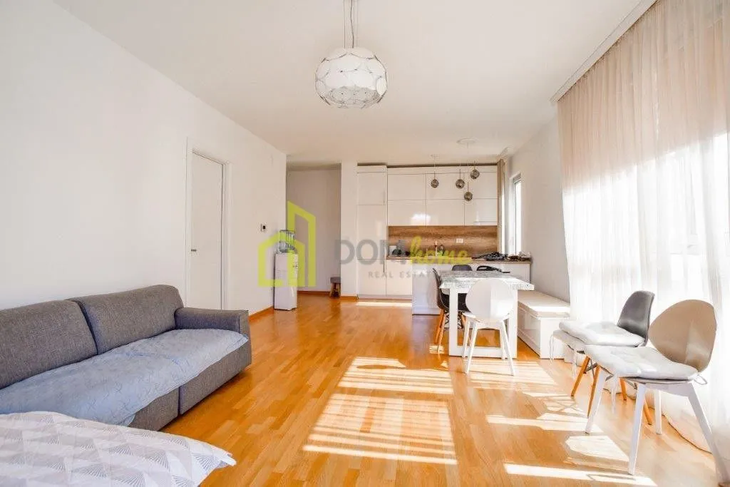 Sale, three bedroom apartment, 94m², Bečići, Budva
