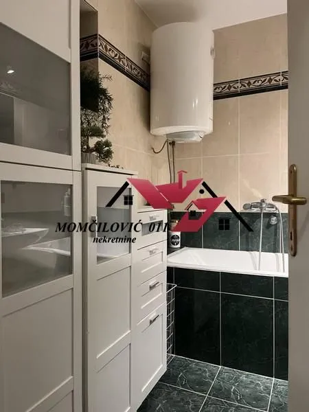 Sale, four bedroom apartment, 69m², Voždovac Sve Podlokacije, Beograd