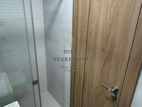 Sale, two bedroom apartment, 69m², Master Kvart, Podgorica - image 6