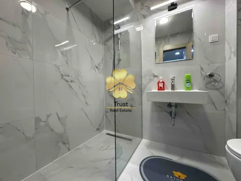 Izdavanje, dvosoban stan, 75m², Stara Varoš, Podgorica - image 9