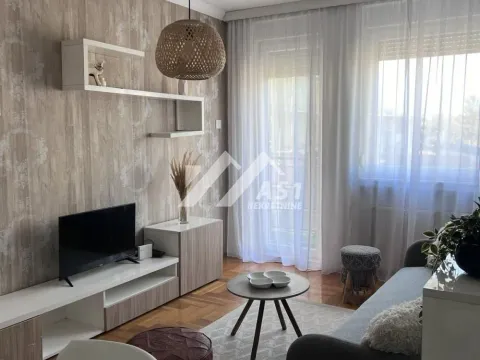 Rent, two bedroom apartment, 62m², Sajam, Novi Sad Sve Podlokacije