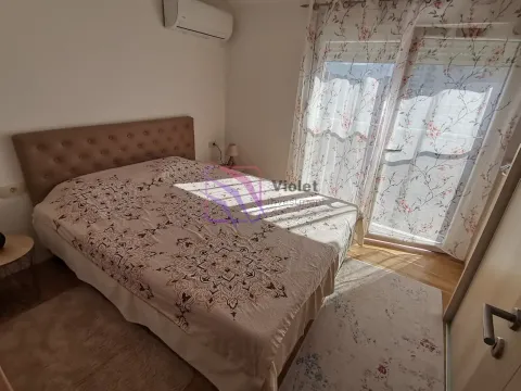 Izdavanje, jednosoban stan, 50m², Blok 9, Podgorica - image 8