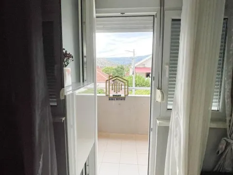 Izdavanje, dvosoban stan, 70m², Zagorič, Podgorica - image 15