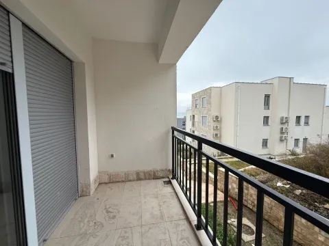 Sale, three bedroom apartment, 90m², Tivat, Crna Gora - image 3