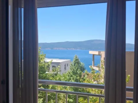 Izdavanje, dvosoban stan, 67m², Tivat, Crna Gora - image 2