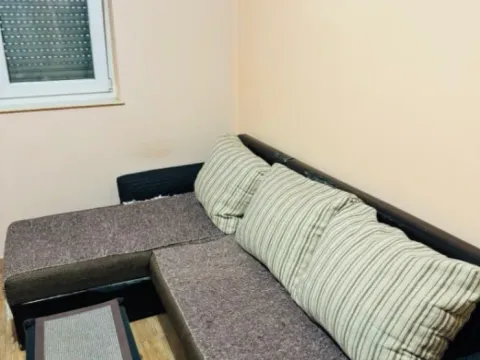 Izdavanje, kuća, 35m², Gornja Gorica, Podgorica - image 5