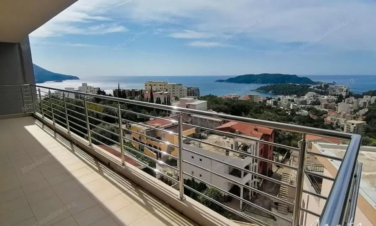 Prodaja, dvosoban stan, 98m², Bečići, Budva
