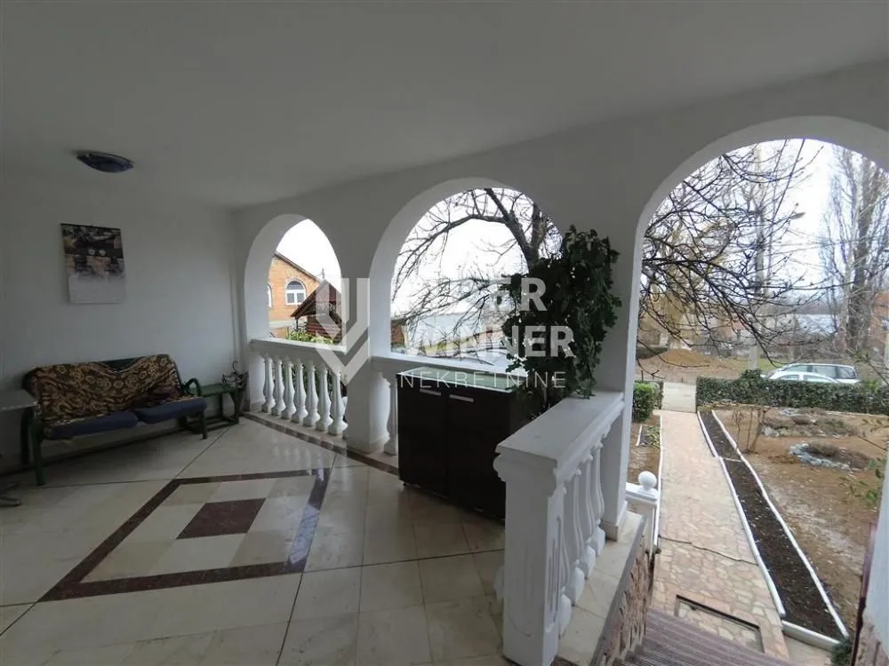 Sale, house, 214m², Zvezdarska Šuma, Zvezdara Sve Podlokacije