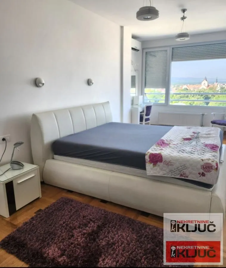 Izdavanje, četvorosoban stan, 102m², Bulevar patrijarha Pavla, Novi Sad Sve Podlokacije