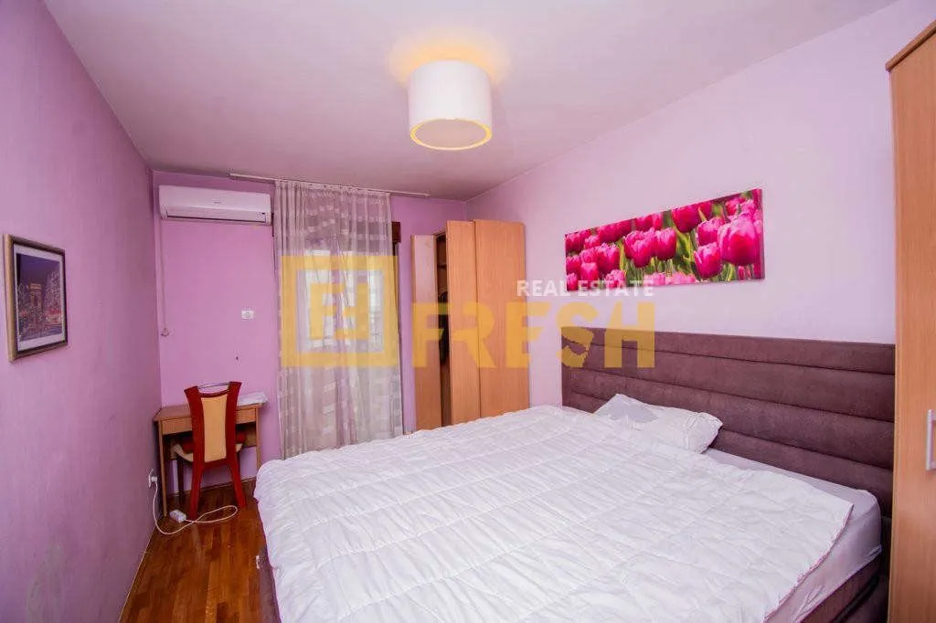 Rent, two bedroom apartment, 100m², Centar, Podgorica