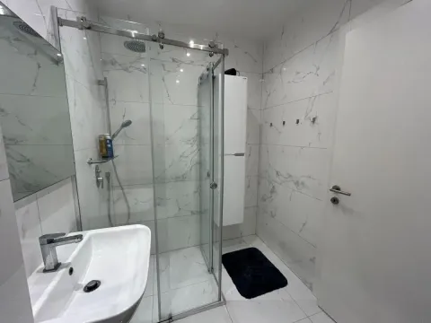 Sale, two bedroom apartment, 71m², Centar, Budva - image 21