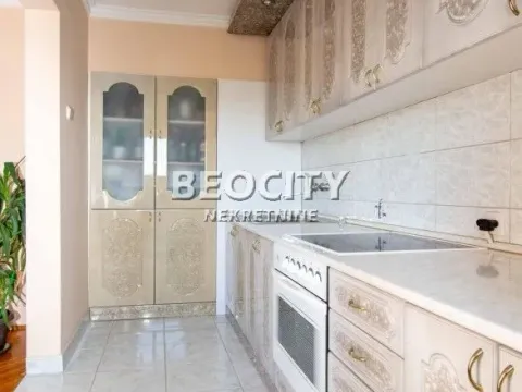 Prodaja, kuća, 357m², Sremčica, Beograd - image 4