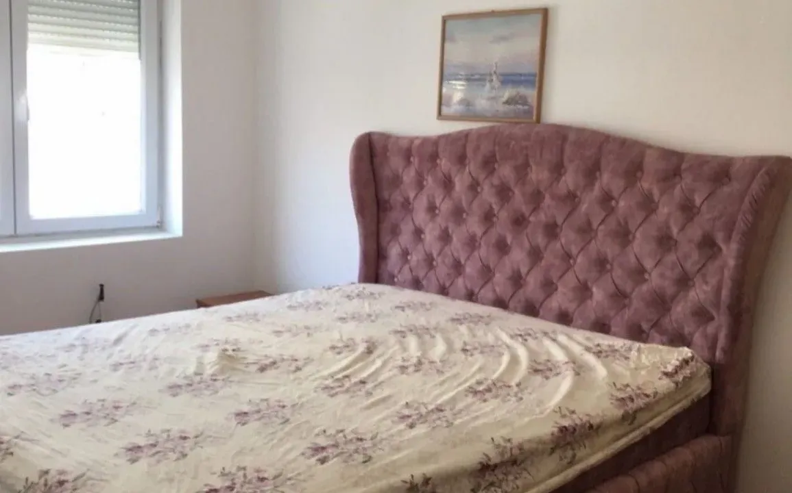 Izdavanje, dvosoban stan, 75m², City Kvart, Podgorica