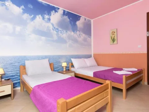 Prodaja, dvosoban stan, 80m², Dobrota, Kotor - image 7