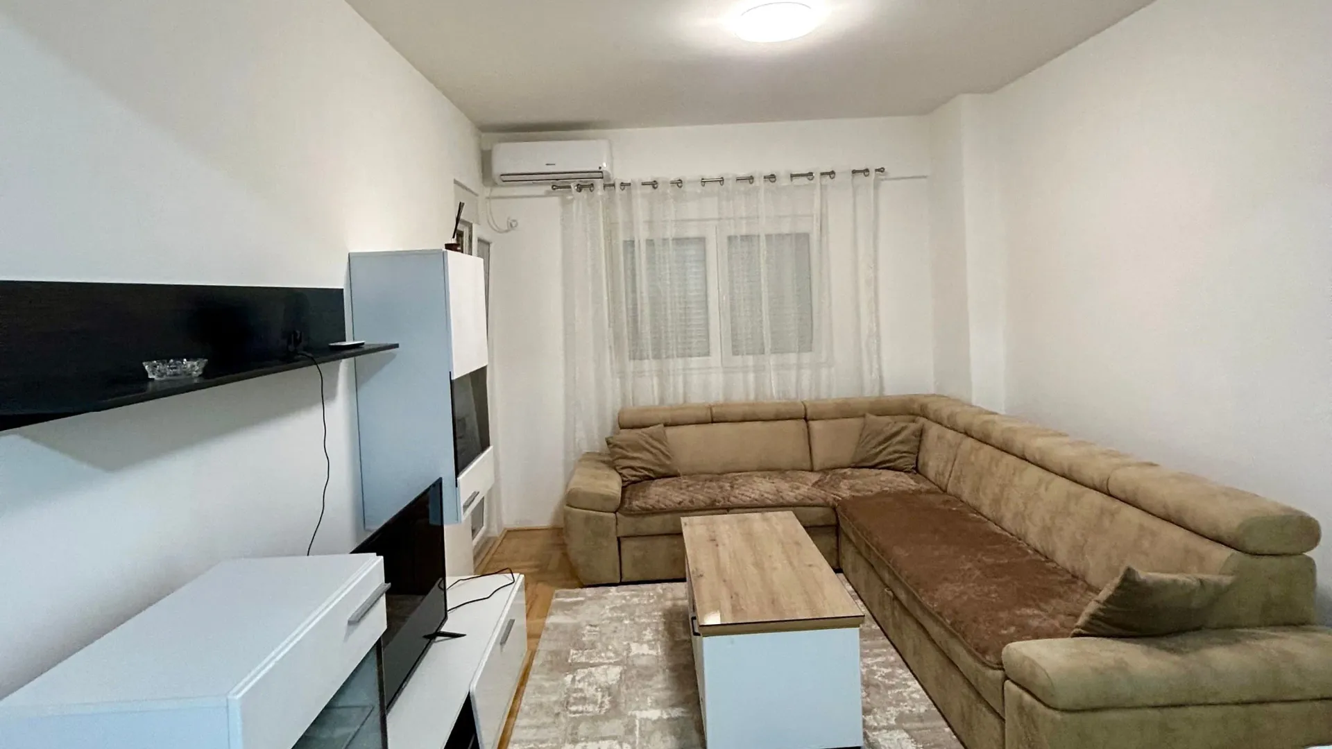 Rent, one bedroom apartment, 45m², Tuški Put, Podgorica