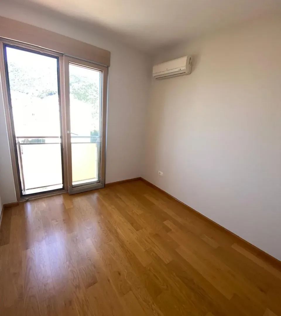 Sale, two bedroom apartment, 65m², Bečići, Budva